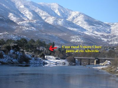 Un entorno único.... junto al rio Alberche y a 1 Km de la Reserva Natural del Valle de Iruelas